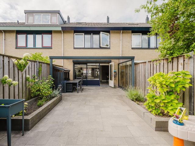 Truus Schröderstraat 5, Spijkenisse