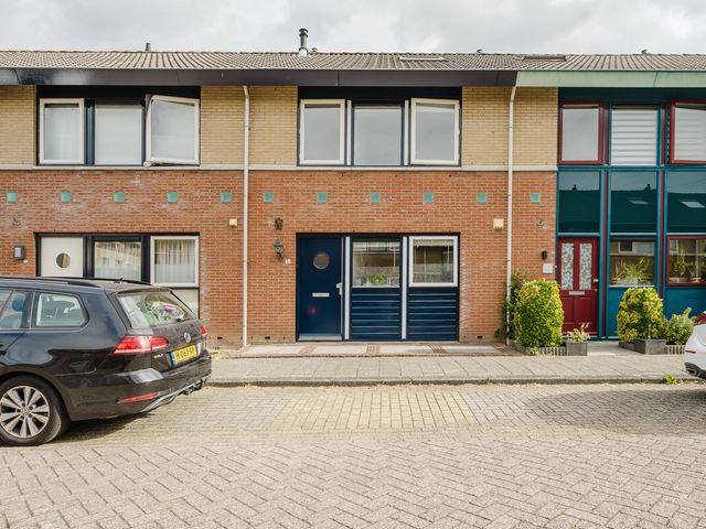 Truus Schröderstraat 5, Spijkenisse