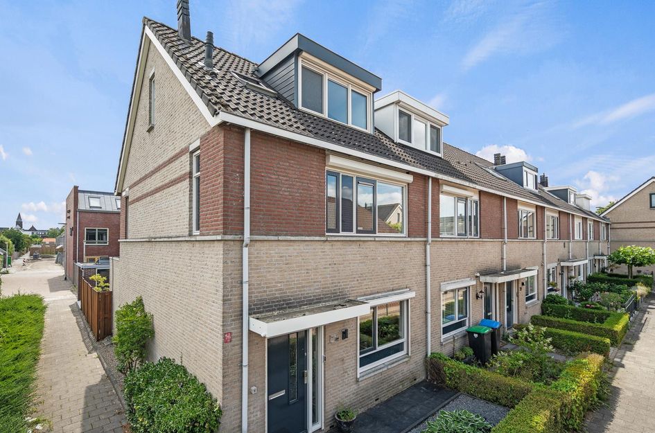 Van Hulststraat 43
