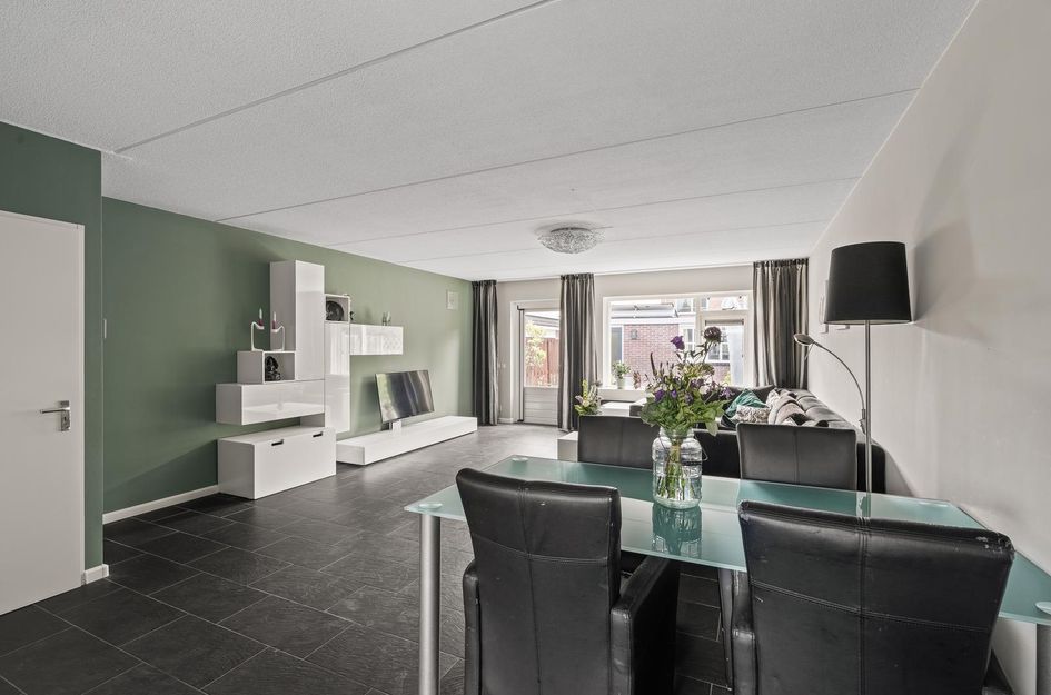 Van Hulststraat 43