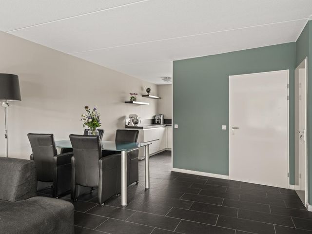 Van Hulststraat 43, Barendrecht