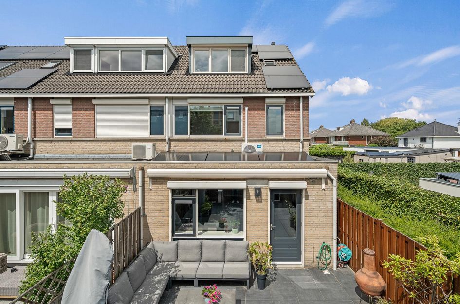 Van Hulststraat 43