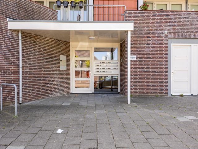 Steenkamplaan 26, Terneuzen
