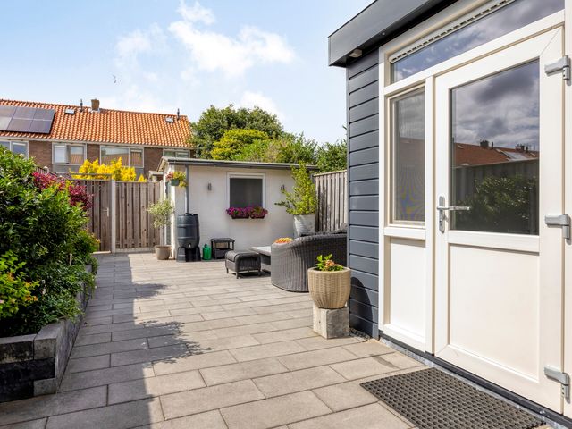 Roerstraat 2, Den Helder