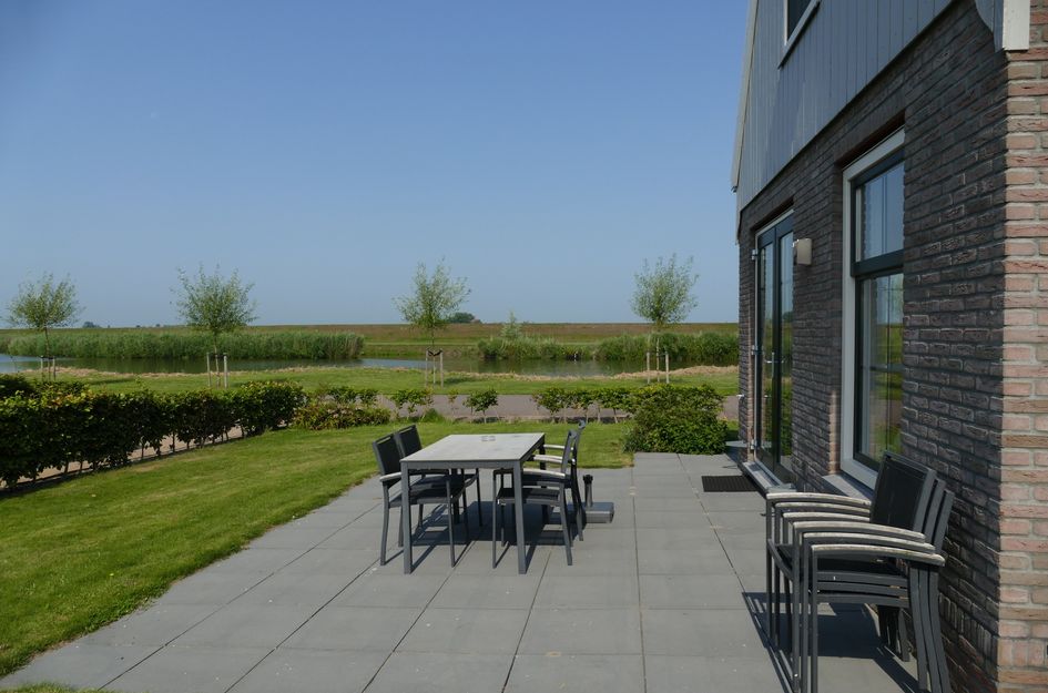 Zeedijk 2 555
