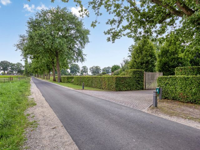 Moerseweg 4, Hooge Zwaluwe