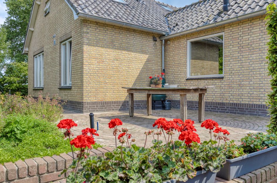 Moerseweg 4