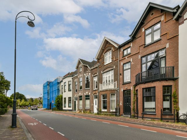 Eerste Emmastraat 12, Haarlem