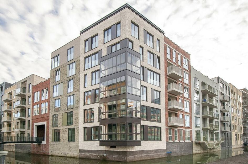 Charley Tooropgracht 141