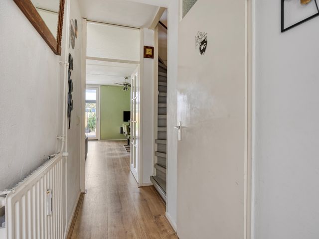 Carry Van Bruggensingel 76, Rotterdam