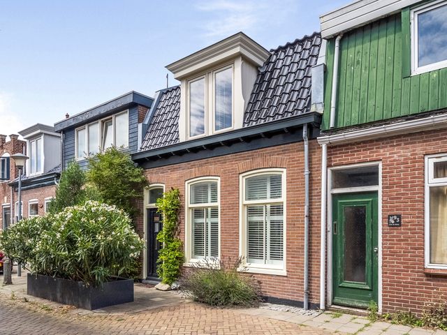 Emmastraat 91, Den Helder