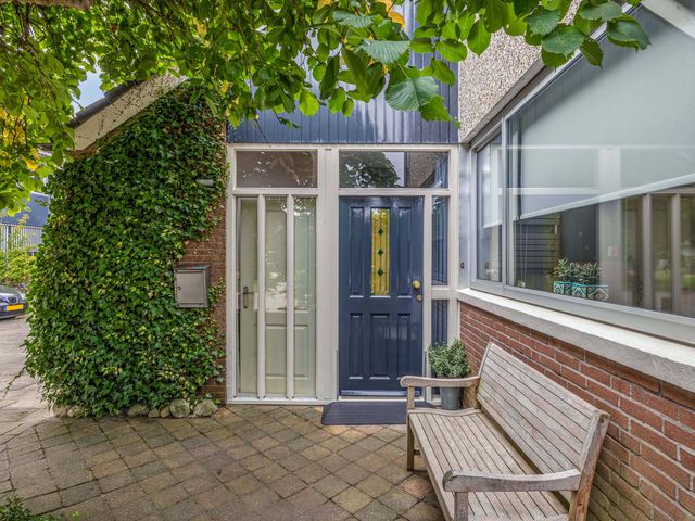 Oude Vlie 98, Emmeloord
