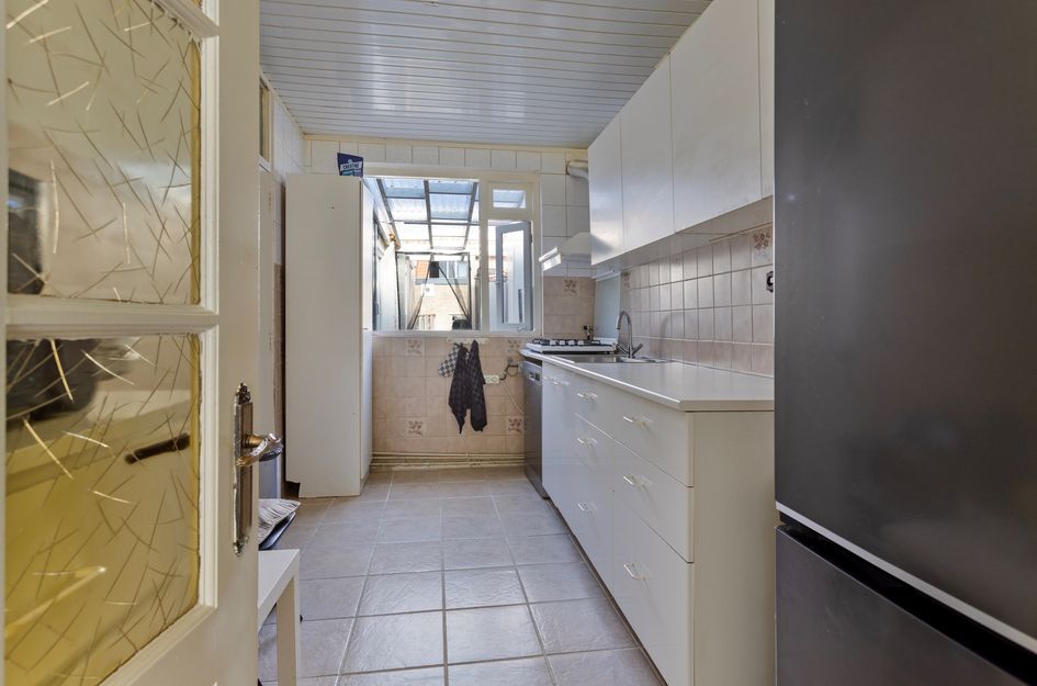 De Ruyterstraat 80