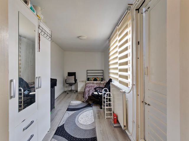 De Ruyterstraat 80, IJmuiden