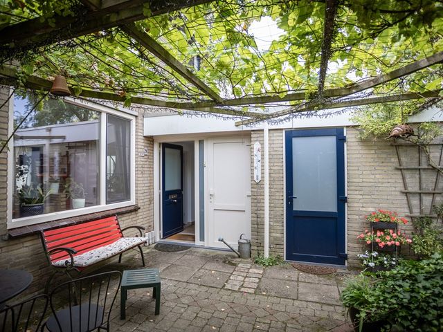 Zuidewijn 9, Eindhoven