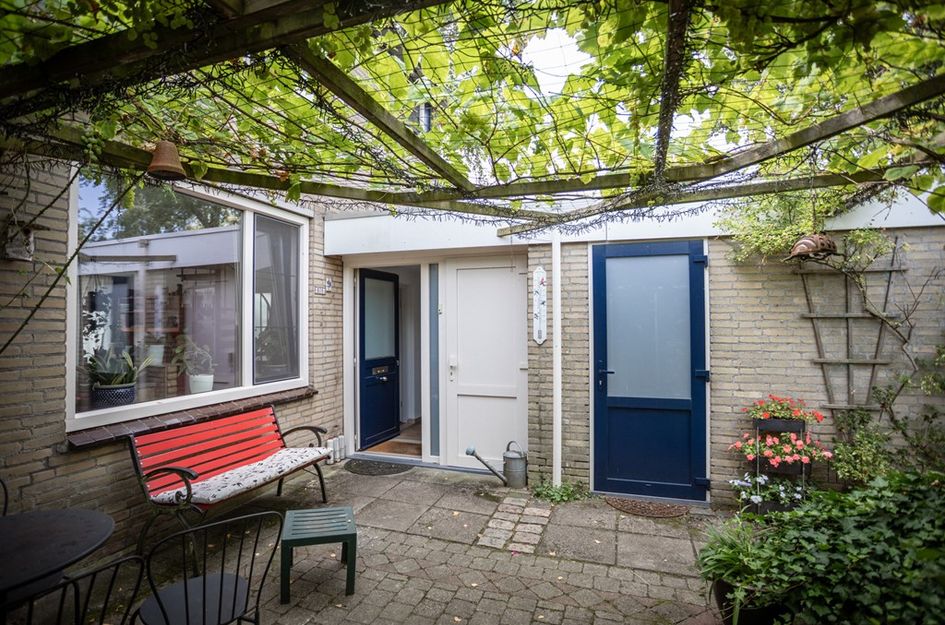 Zuidewijn 9