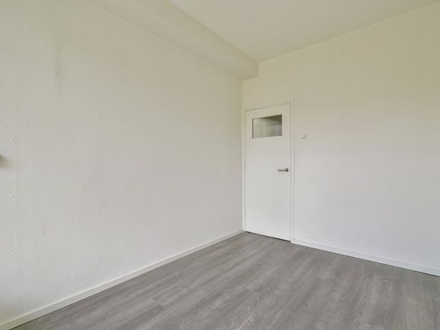 Zuid-Hollandstraat 104 3, Amsterdam