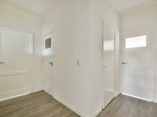 Zuid-Hollandstraat 104 3, Amsterdam