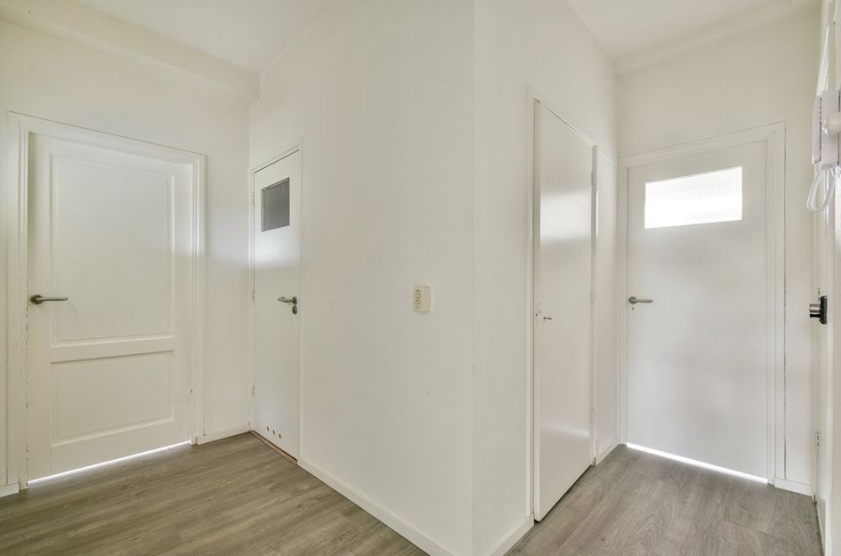 Zuid-Hollandstraat 104 3
