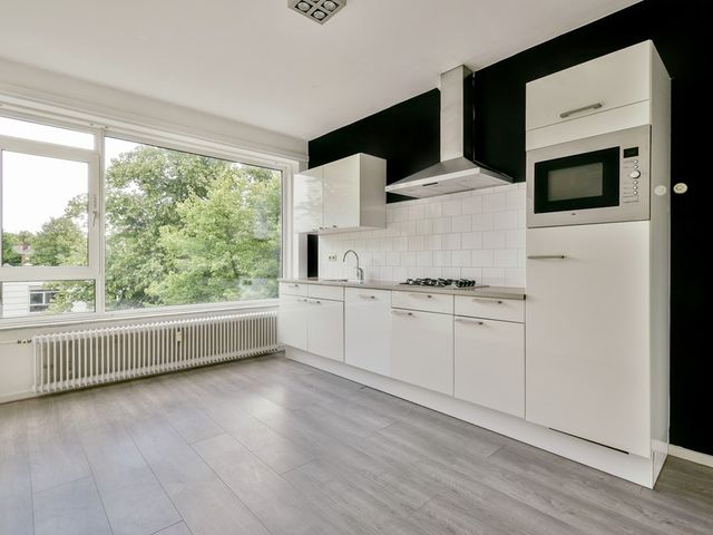 Zuid-Hollandstraat 104 3, Amsterdam