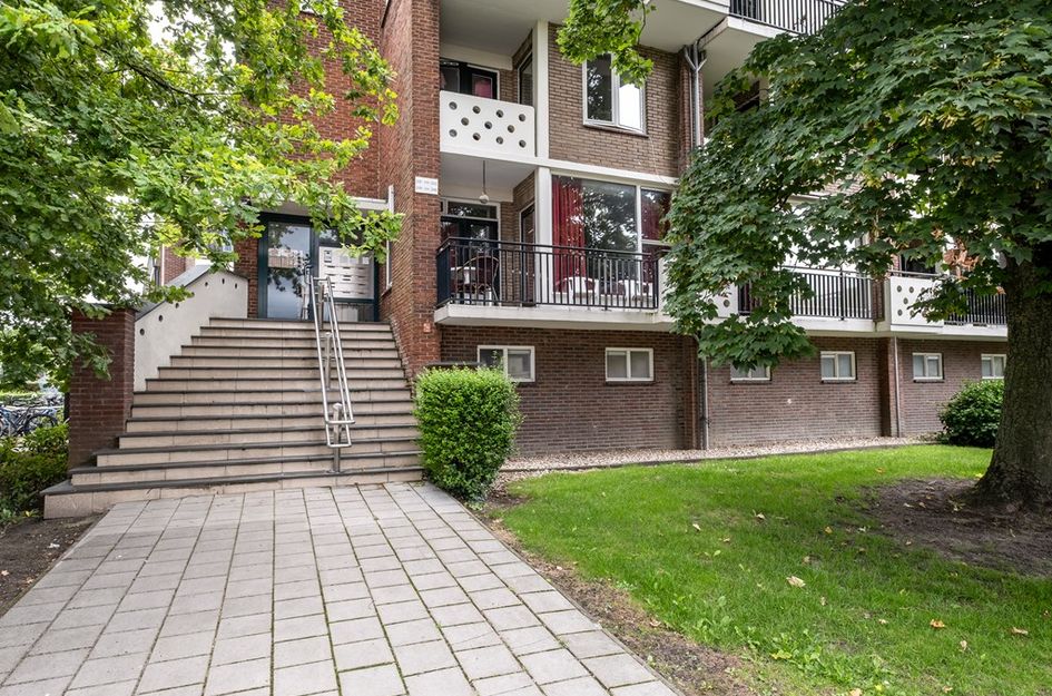 Oldenzaalsestraat 244