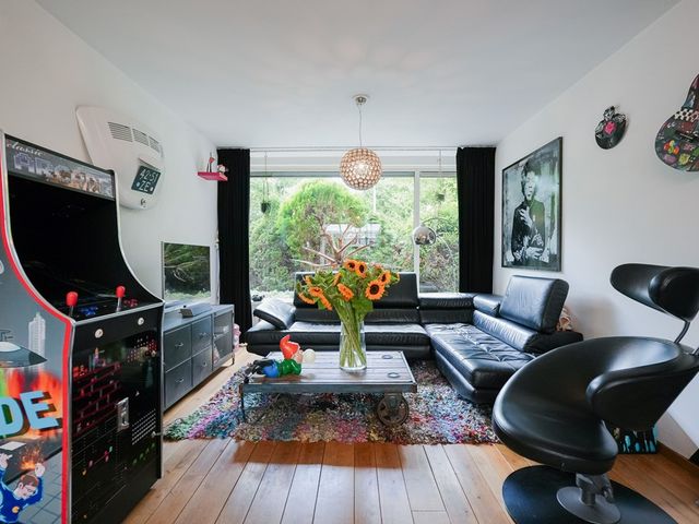 Woenselsestraat 303, Eindhoven