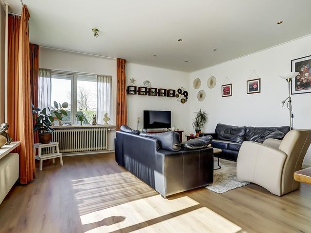 van den Abeelestraat 33, Oosterland