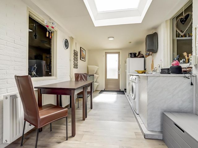 van den Abeelestraat 33, Oosterland