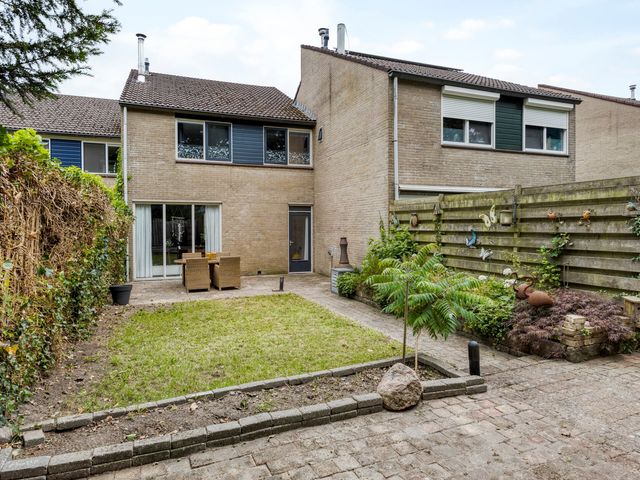 Oringerbrink 66, Emmen