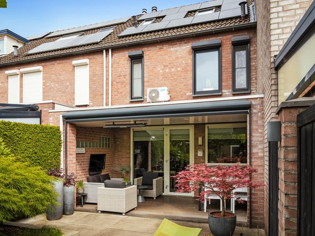 Armagnaclaan 56, Eindhoven
