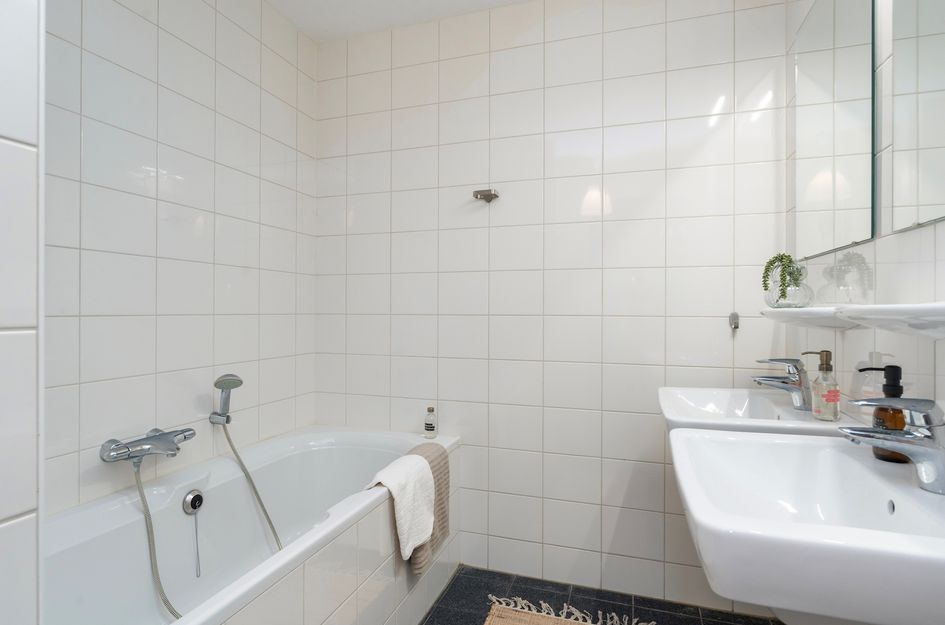 Lloydstraat 38B