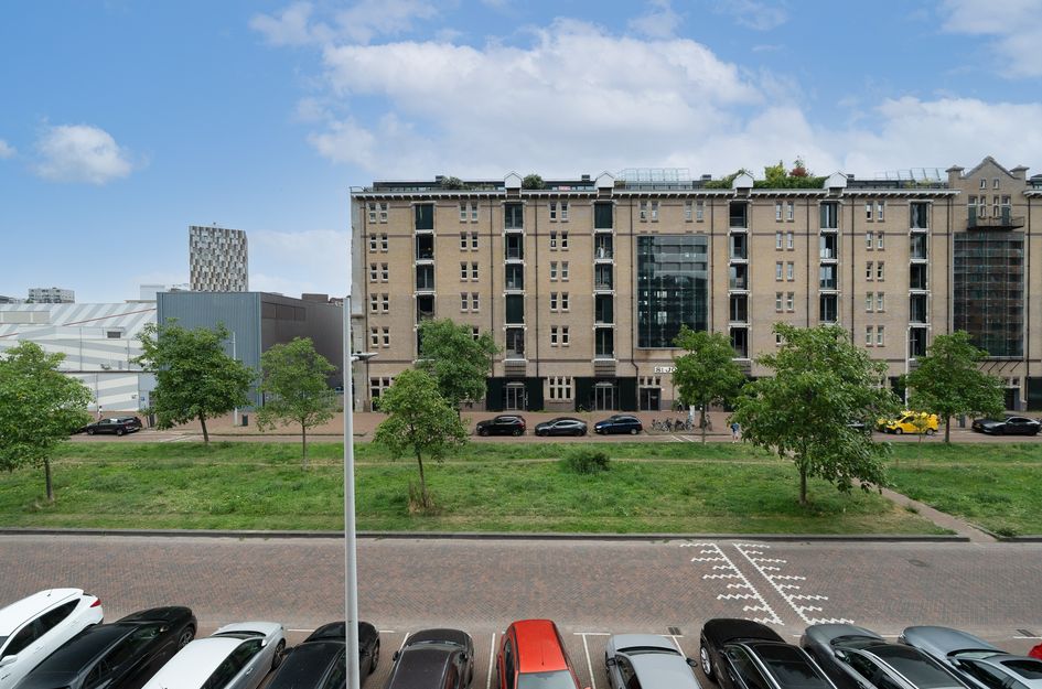 Lloydstraat 38B