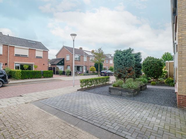Tichlerstraat 12, IJsselmuiden