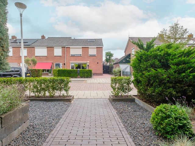 Tichlerstraat 12, IJsselmuiden