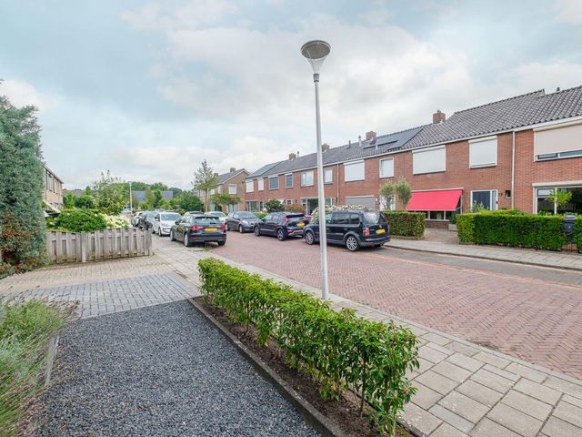 Tichlerstraat 12, IJsselmuiden