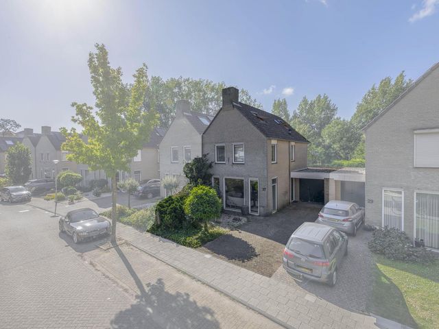 Ringelwikke 27, Tegelen