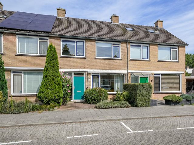 Geelkruid 33, Rotterdam