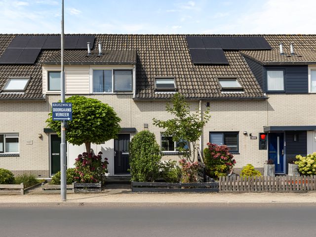 Kruiszwin 5336, Julianadorp