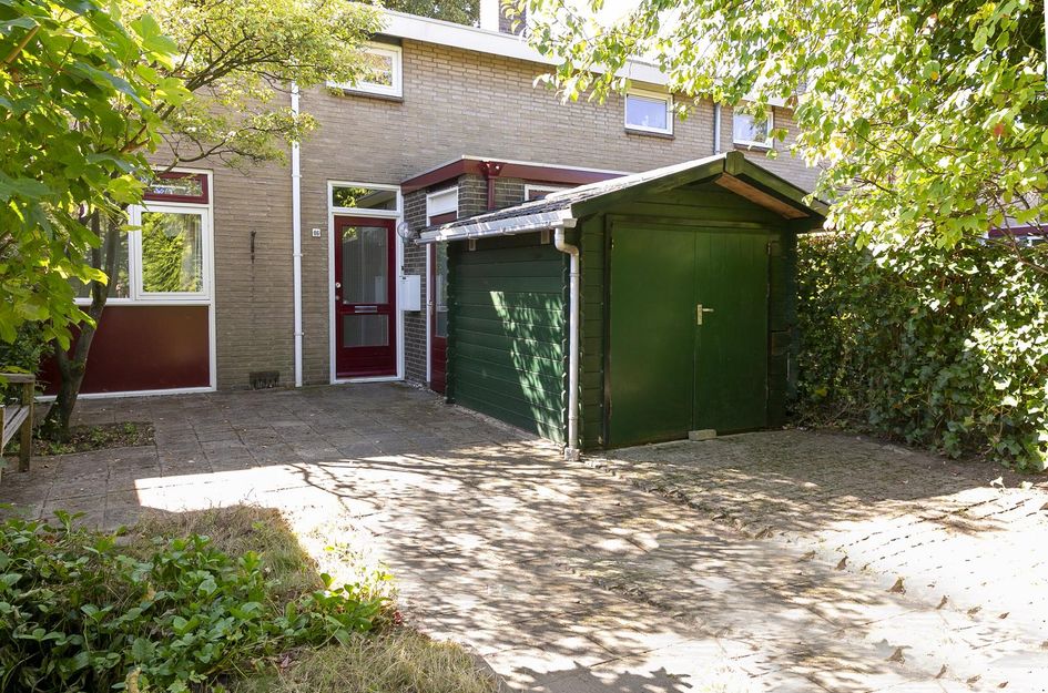 Massenweg 86