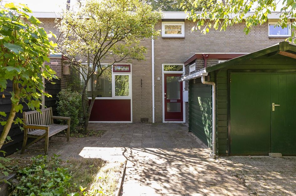 Massenweg 86
