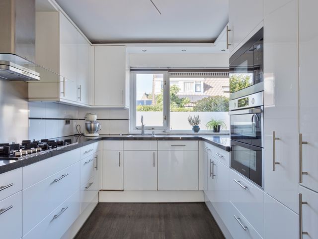 Molenaar van Schelvenlaan 6, Krimpen aan den IJssel