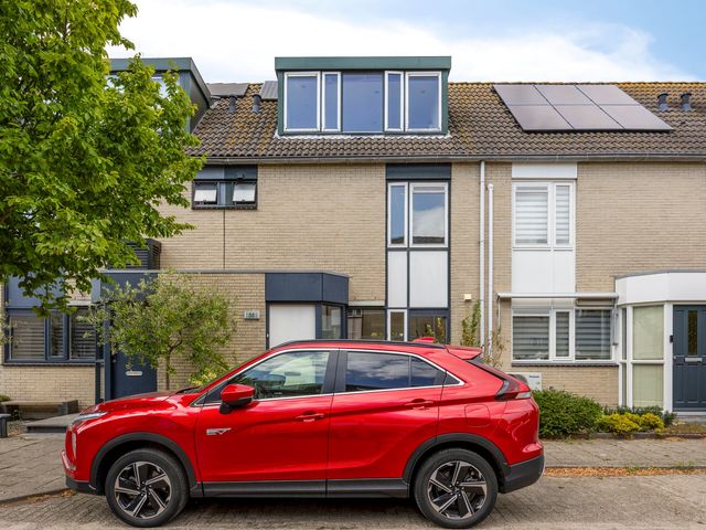 Clariet Kok-van Alphenstraat 35, Leiden