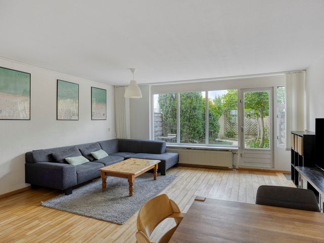 Clariet Kok-van Alphenstraat 35, Leiden