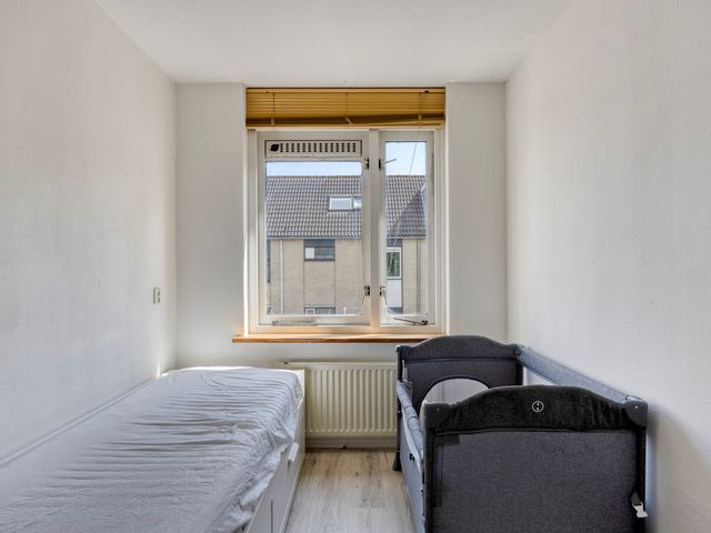 Clariet Kok-van Alphenstraat 35, Leiden
