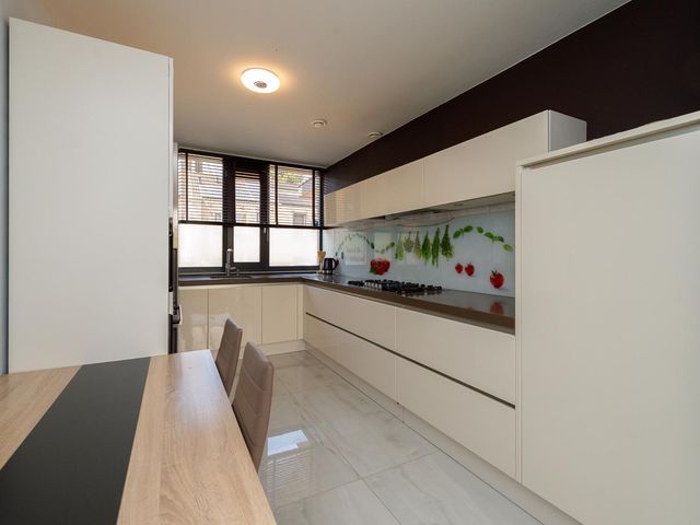 Burgemeester Honnerlage Gretepad 11, Schiedam