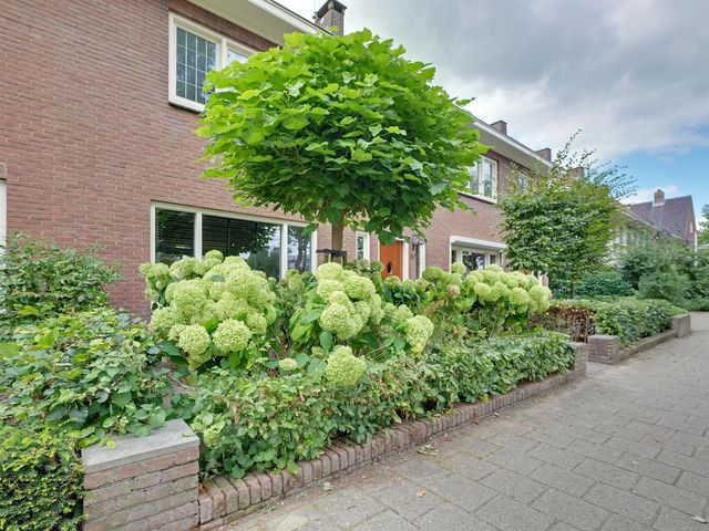 Arnhemseweg 67, Zevenaar