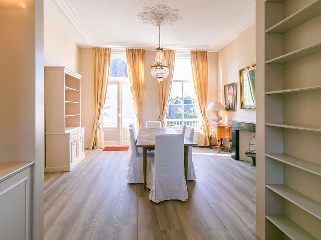 Koninginnegracht 75, Den Haag