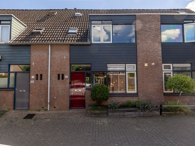 Ten Busschekamp 17, Zwolle