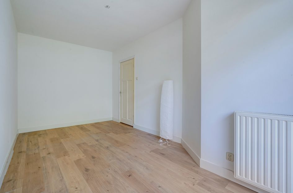 Barneveldstraat 27
