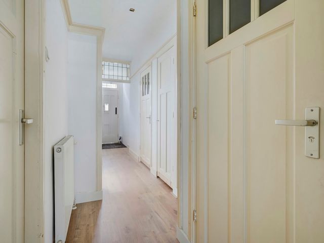 Barneveldstraat 27, Den Haag